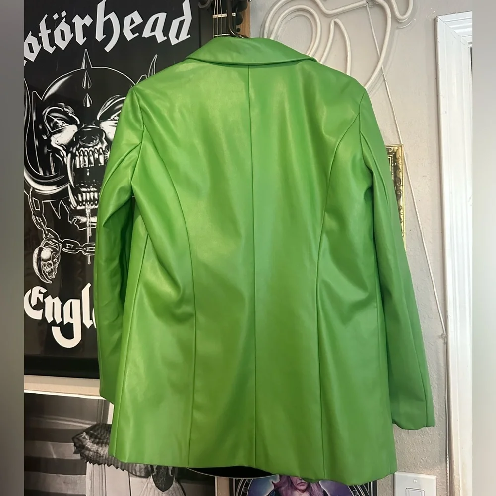 Princess Polly Jenner PU blazer green